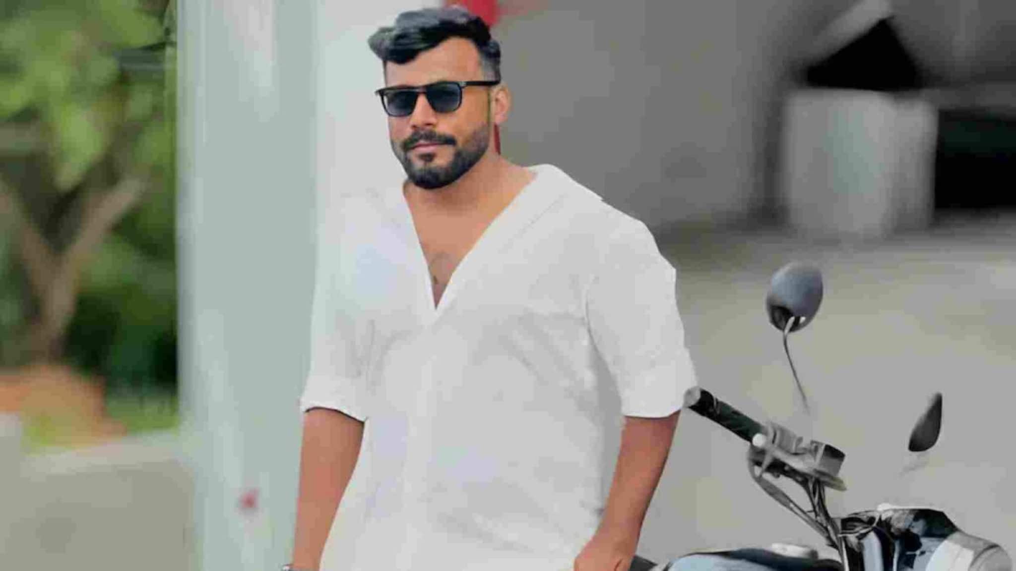 ഇൻസ്റ്റഗ്രാം സൗഹൃദത്തിലൂടെ യുവതികളുടെ സ്വർണാഭരണങ്ങളുമായി മുങ്ങുന്ന 'കിനാവിന്റെ രാജകുമാരൻ' അറസ്റ്റിൽ