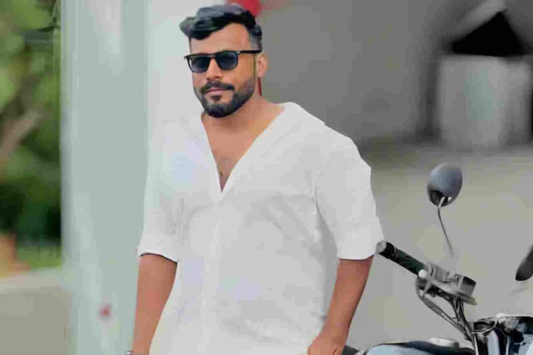 ഇൻസ്റ്റഗ്രാം സൗഹൃദത്തിലൂടെ യുവതികളുടെ സ്വർണാഭരണങ്ങളുമായി മുങ്ങുന്ന 'കിനാവിന്റെ രാജകുമാരൻ' അറസ്റ്റിൽ