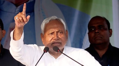 നിതീഷ് കുമാർ നിതീഷ് കുമാർ