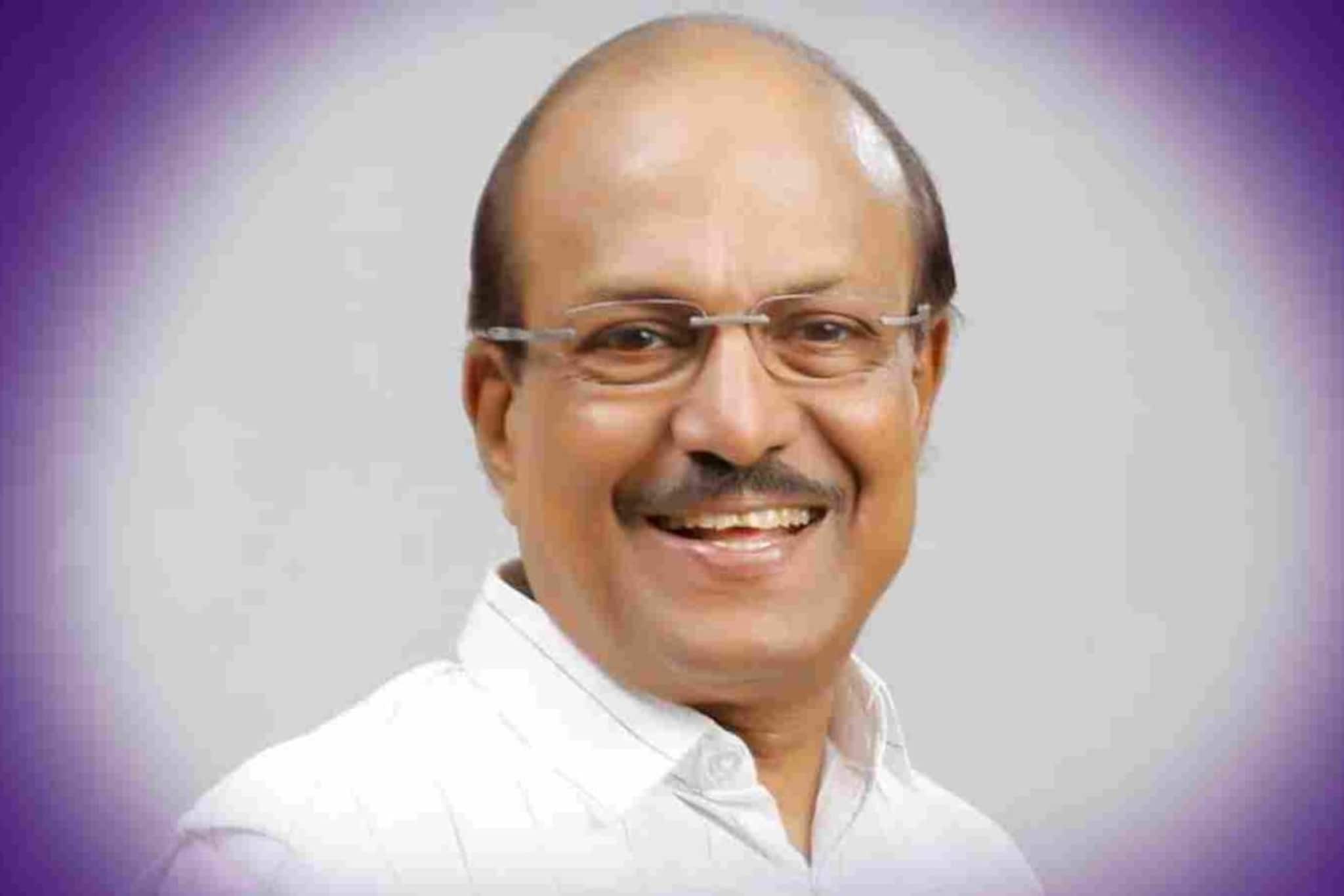 ലീഗ് കോട്ടയായ വേങ്ങരയിൽ നിന്നും കുഞ്ഞാലിക്കുട്ടി മലപ്പുറത്തേക്ക് മാറുന്നത് എന്ത് കൊണ്ട്?