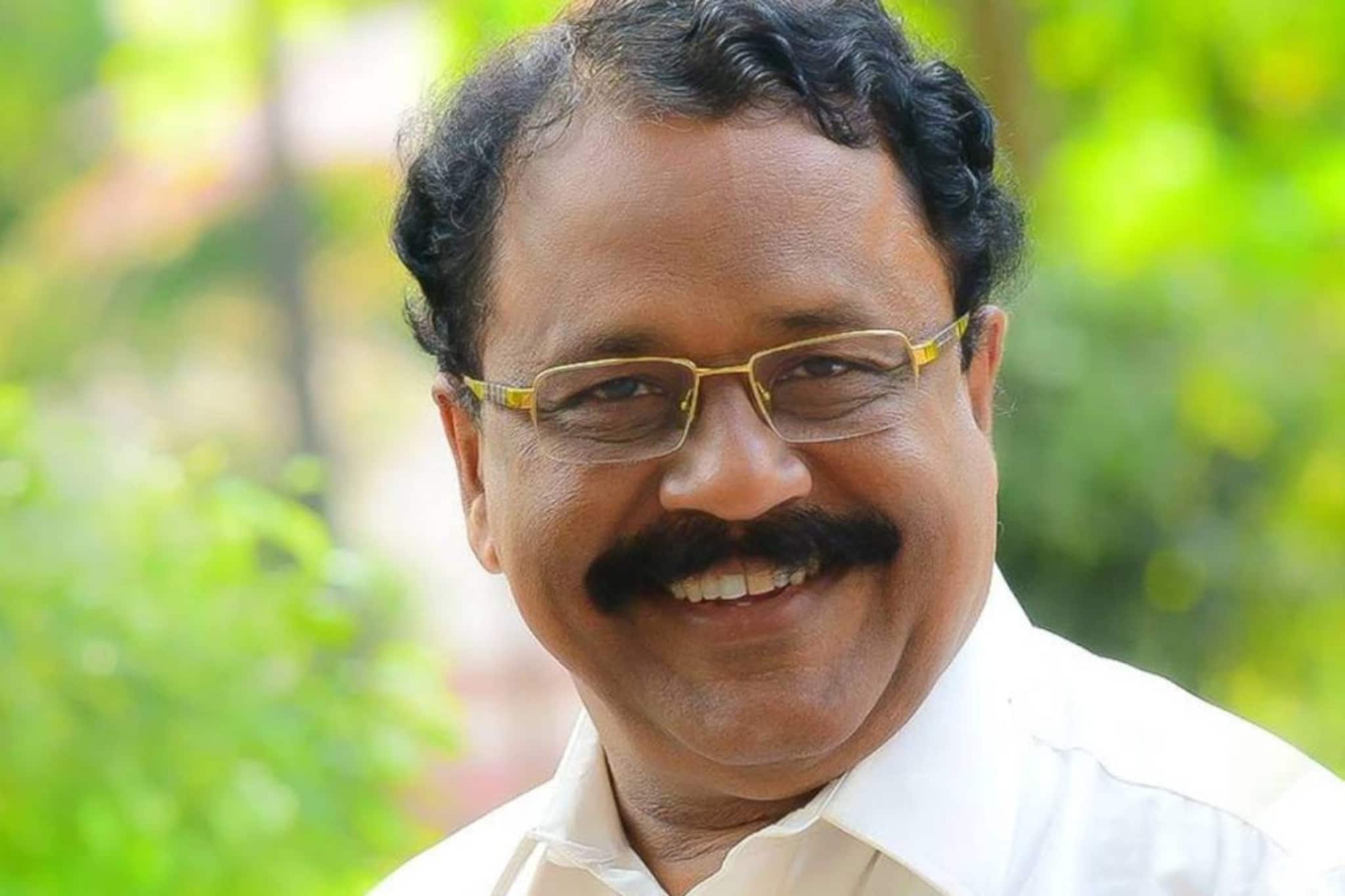 'സീറ്റ് ചോദിച്ചെന്ന് തെളിയിക്കാൻ വെല്ലുവിളിക്കുന്നു' മത്സരത്തിനില്ലെന്ന് ആവർത്തിച്ച് പി എസ് ശ്രീധരൻ പിള്ള