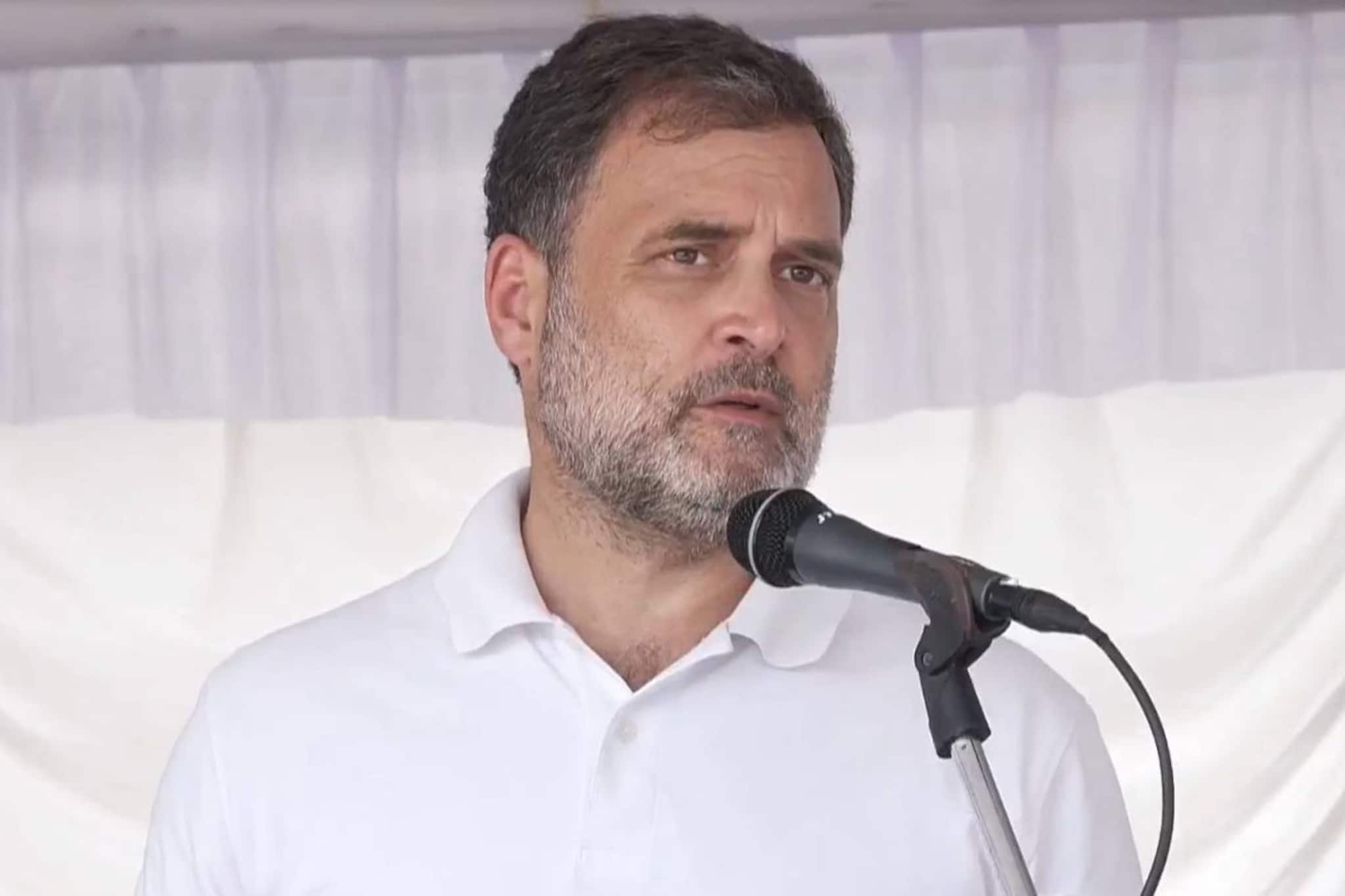 'റബര്‍വില കിലോ 250 രൂപയാക്കാനുള്ള തീരുമാനം ആദ്യമന്ത്രിസഭാ യോഗത്തിൽ' രാഹുൽ ഗാന്ധി