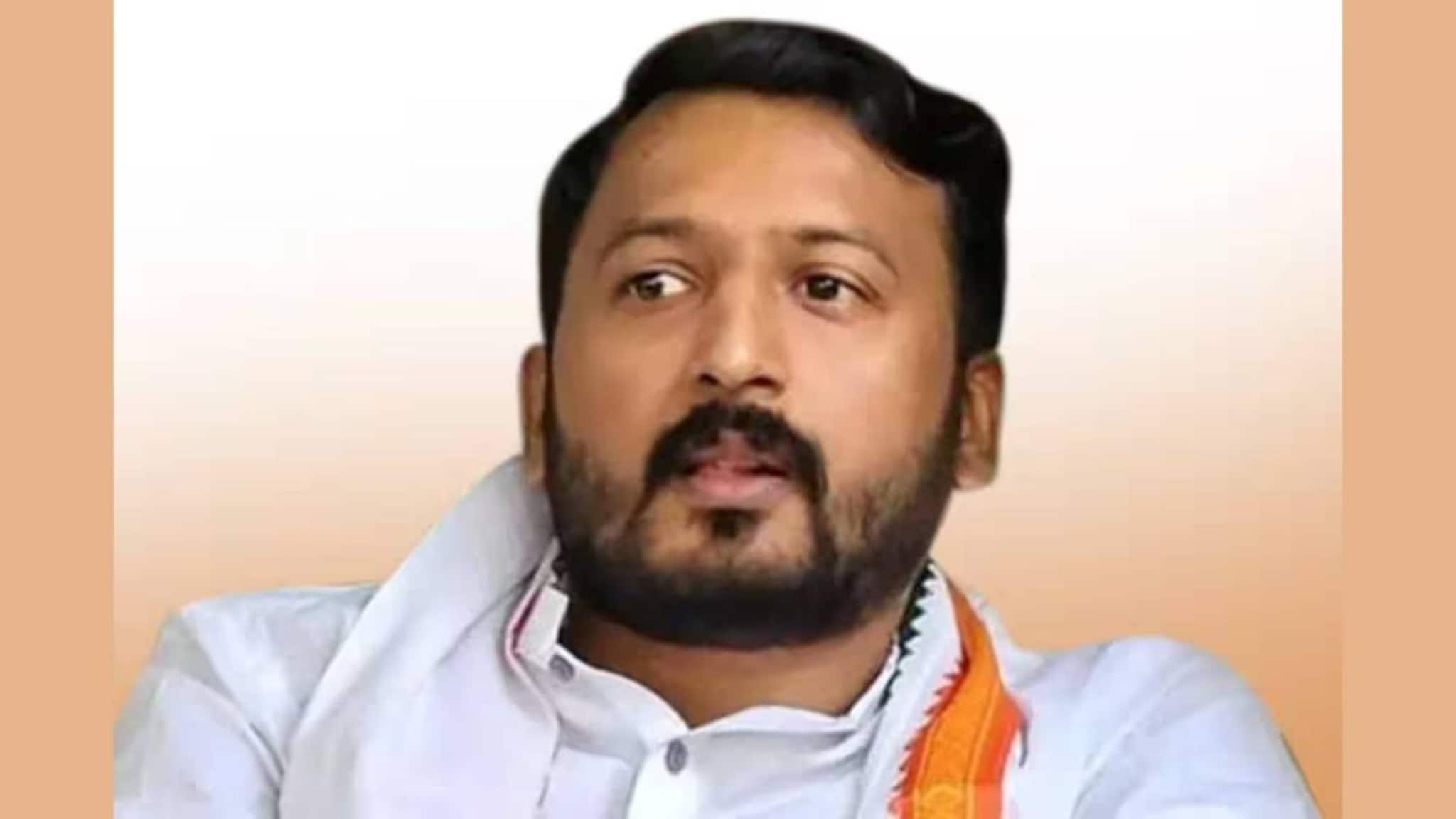 'പ്രായപൂർത്തിയാകാത്ത ഒരു കുട്ടിയുൾപ്പടെ പത്തോളം പേരെ പീഡിപ്പിച്ചു' രാഹുൽ മാങ്കൂട്ടത്തിലിനെതിരെ ആദ്യ പരാതിക്കാരി സുപ്രീം കോടതിയിൽ