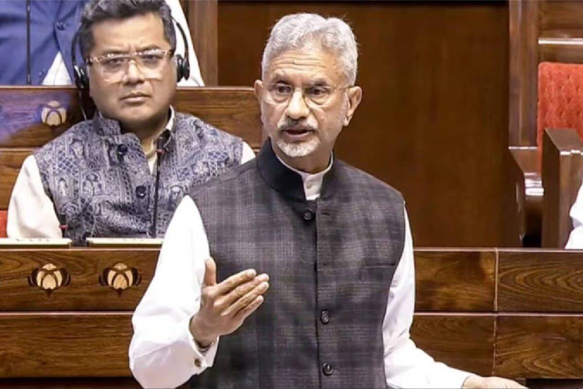 'ചർച്ചകളും നയതന്ത്ര നീക്കങ്ങളും തുടരേണ്ടതുണ്ട്'; പശ്ചിമേഷ്യൻ സംഘർഷത്തെക്കുറിച്ച് വിദേശകാര്യ മന്ത്രി എസ്.ജയശങ്കർ