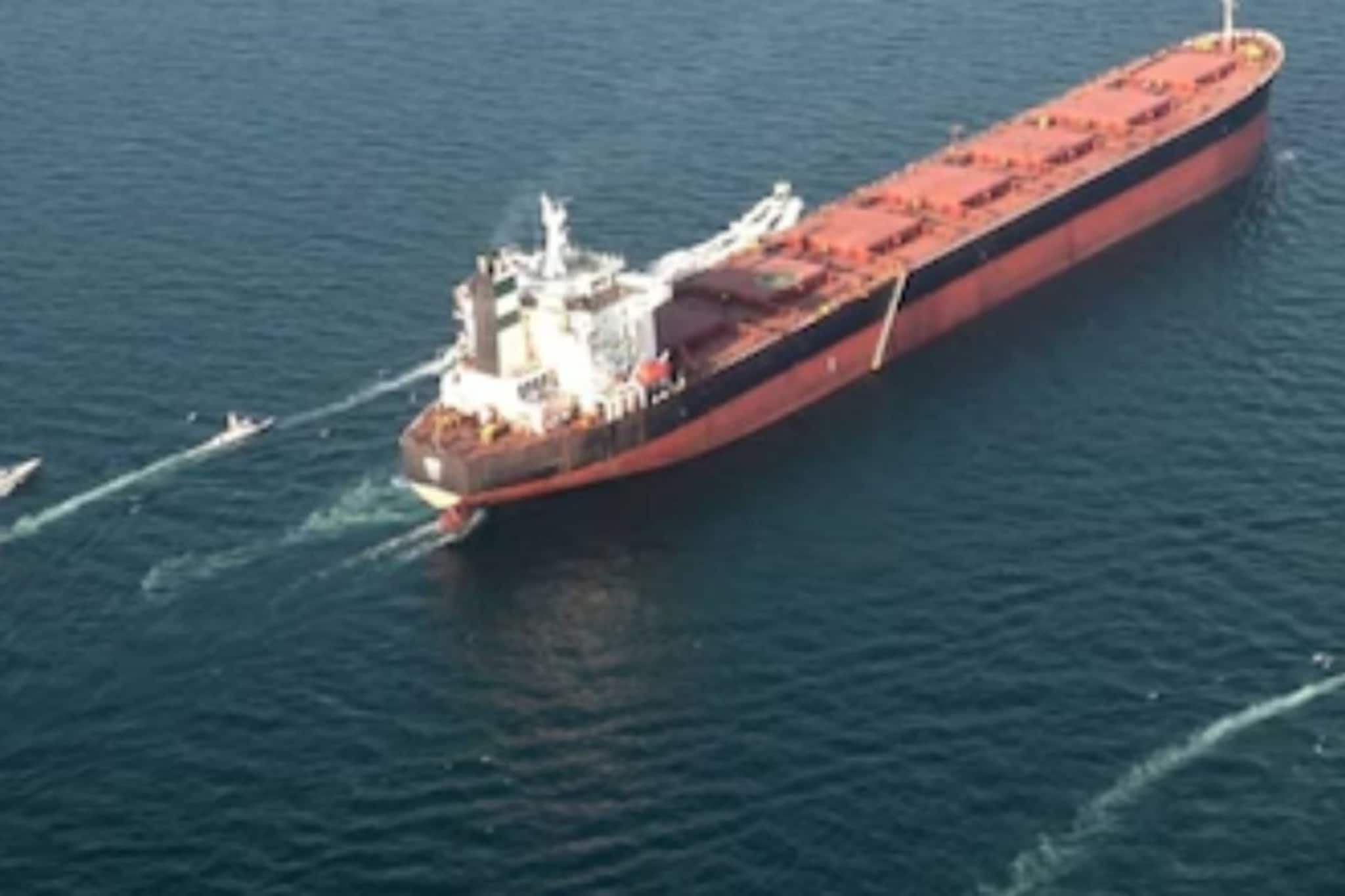 40,000 ടൺ എൽപിജിയുമായി ഹോർമൂസ് കടലിടുക്ക് കടന്ന് ഇന്ത്യൻ കപ്പൽ ശിവാലിക് ; ഗുജറാത്തിലെ മുന്ദ്ര തുറമുഖത്ത് നങ്കൂരമിട