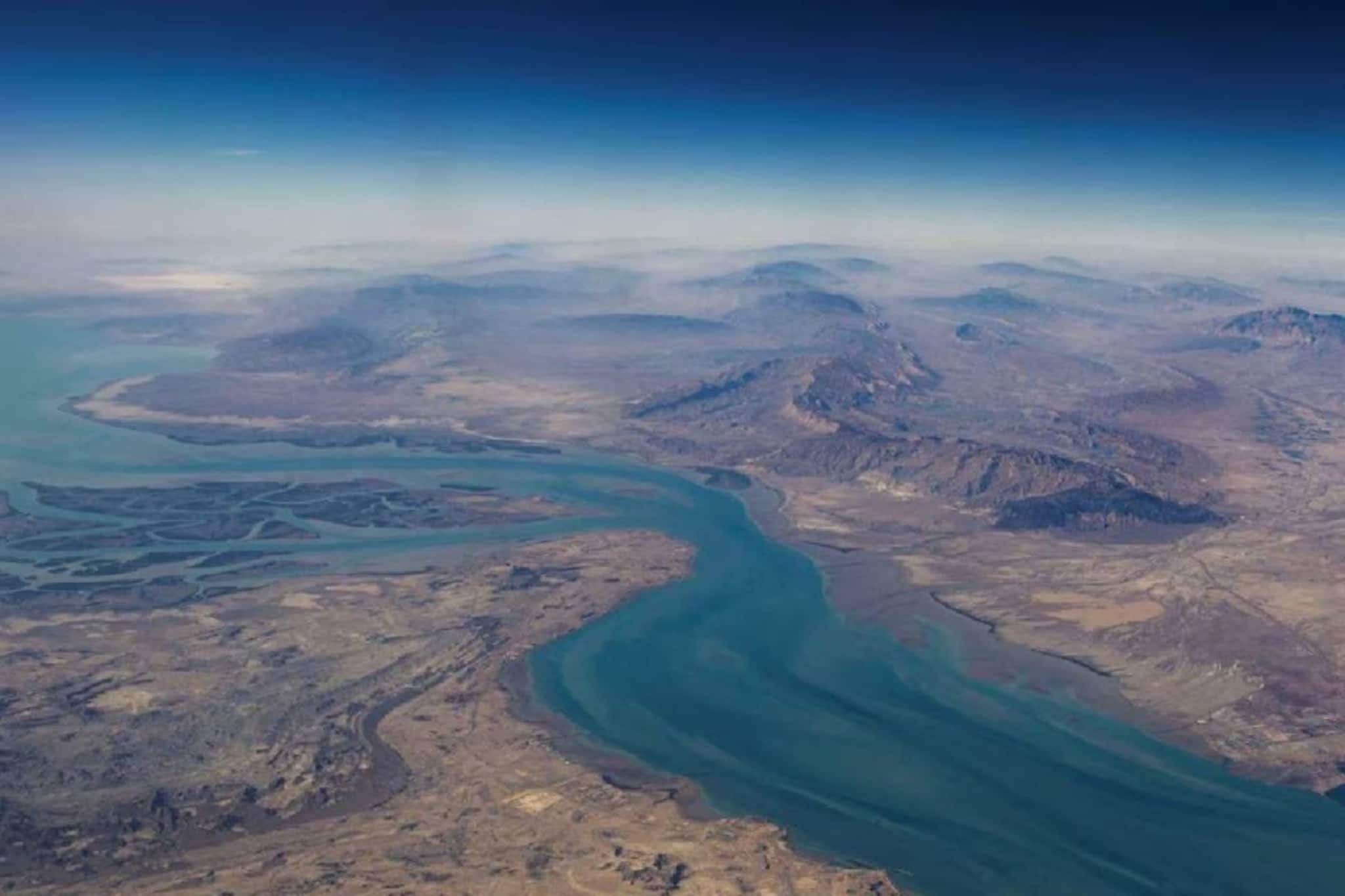 Exclusive | കാവലായി ഇന്ത്യൻ നാവികസേന; LPG കപ്പലായ ശിവാലിക് ഹോർമുസ് കടലിടുക്ക് പിന്നിട്ടു