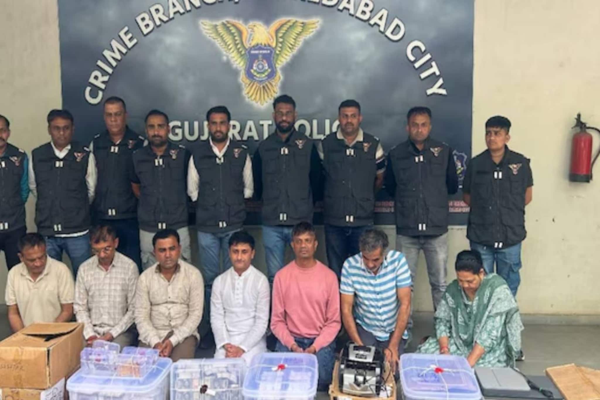 2.38 കോടി രൂപയുടെ വ്യാജനോട്ടുകൾ പിടികൂടി, അഹമ്മദാബാദിൽ വ്യാജ കറൻസി റാക്കറ്റ് അറസ്റ്റിൽ