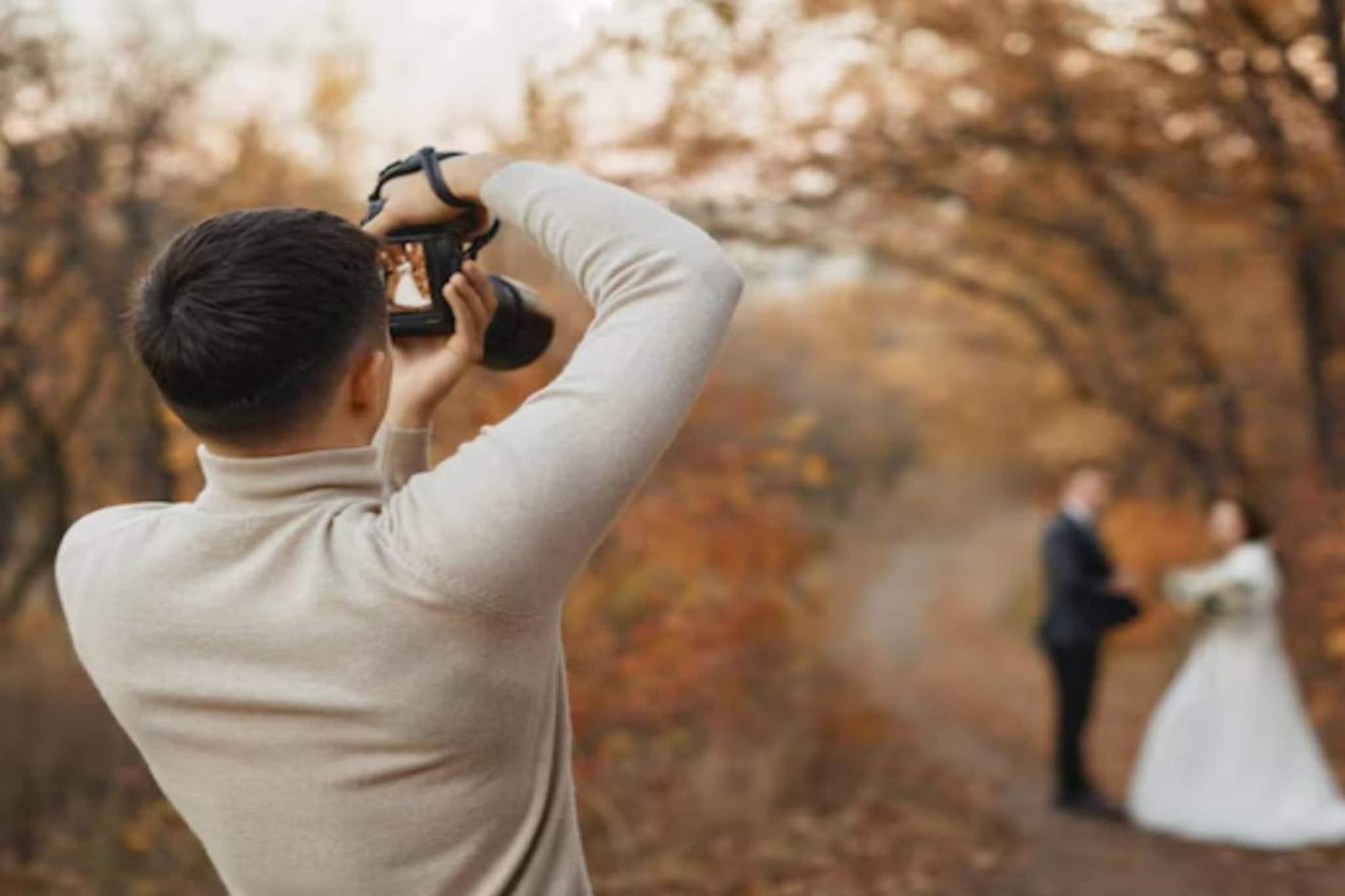 വിവാഹമുഹൂർത്തങ്ങൾ എടുക്കാൻ വിട്ടുപോയ ഫോട്ടോഗ്രാഫർ രണ്ടര ലക്ഷം രൂപ നഷ്ടപരിഹാരം നൽകാൻ ഉത്തരവ്