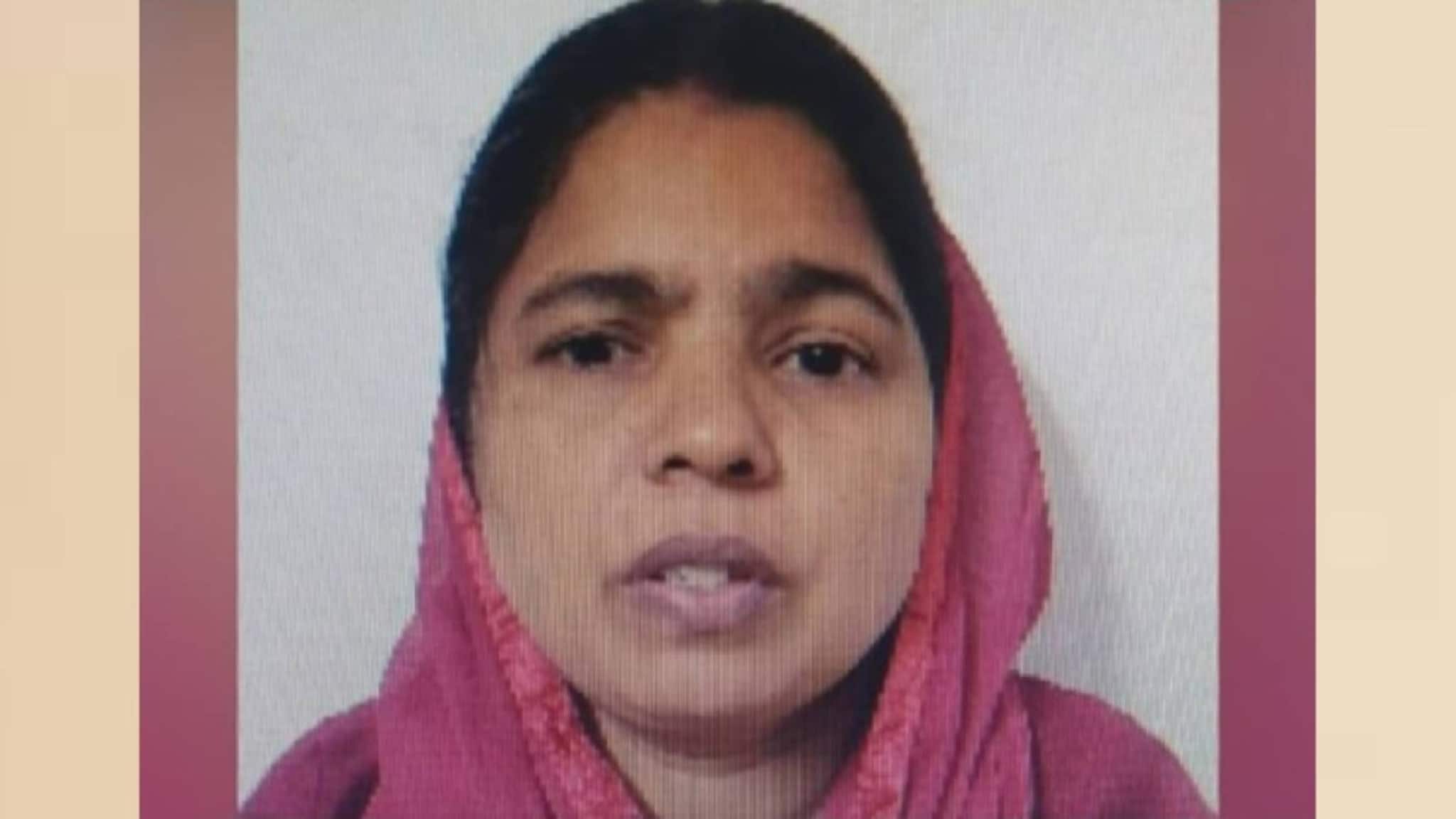 കോഴിക്കോട് ഫ്ലാറ്റിൽ നിന്നും 50000 രൂപയും 20 സ്വര്ണനാണയങ്ങളും മോഷ്ടിച്ച വീട്ടുജോലിക്കാരി അറസ്റ്റിൽ കോഴിക്കോട് ഫ്ലാറ്റിൽ നിന്നും 50000 രൂപയും 20 സ്വര്ണനാണയങ്ങളും മോഷ്ടിച്ച വീട്ടുജോലിക്കാരി അറസ്റ്റിൽ