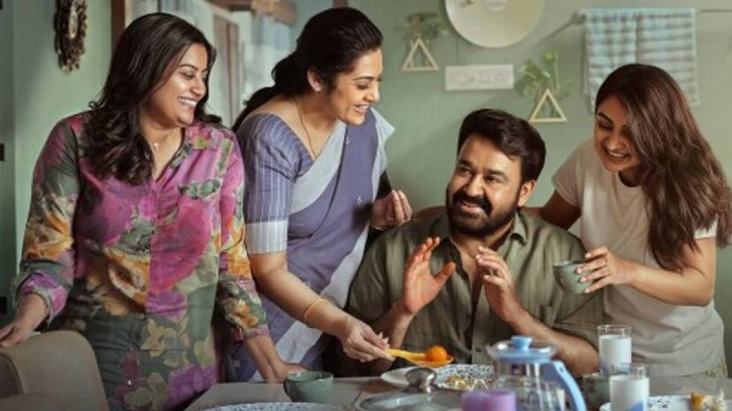 ഇന്ത്യൻ ഭാഷകളിലും വിദേശ ഭാഷകളിലും റീമേക്ക് ചെയ്യപ്പെട്ട ചിത്രം എന്ന നേട്ടം കൂടി ദൃശ്യം ഫ്രാഞ്ചൈസിക്ക് സ്വന്തം. കന്നഡ, തെലുങ്ക്, തമിഴ്, സിംഹള, ചൈനീസ്, കൊറിയൻ ഭാഷകളിലും ദൃശ്യം വ്യാപിച്ചു. സമാധാനമായി കഴിയുന്ന ഒരു ചെറു കുടുംബത്തിലേക്ക് മൂത്തമകളുടെ സഹപാഠി ദുരുദ്ദേശവുമായി അതിക്രമിച്ചു കയറുന്നതാണ് ചിത്രത്തിന്റെ പ്രമേയം. സ്വരക്ഷയ്ക്കെന്നോണം നടത്തുന്ന ചെറുത്തുനിൽപ്പിനിടെ വരുൺ പ്രഭാകർ എന്ന ചെറുപ്പക്കാരൻ കൊല്ലപ്പെടുന്നതും, തുടർന്ന് ജോർജ് കുട്ടിയുടെയും കുടുംബത്തിന്റെയും ജീവിതത്തിലെ മാറ്റങ്ങളും വിഷയമാകുന്നു (തുടർന്ന് വായിക്കുക)