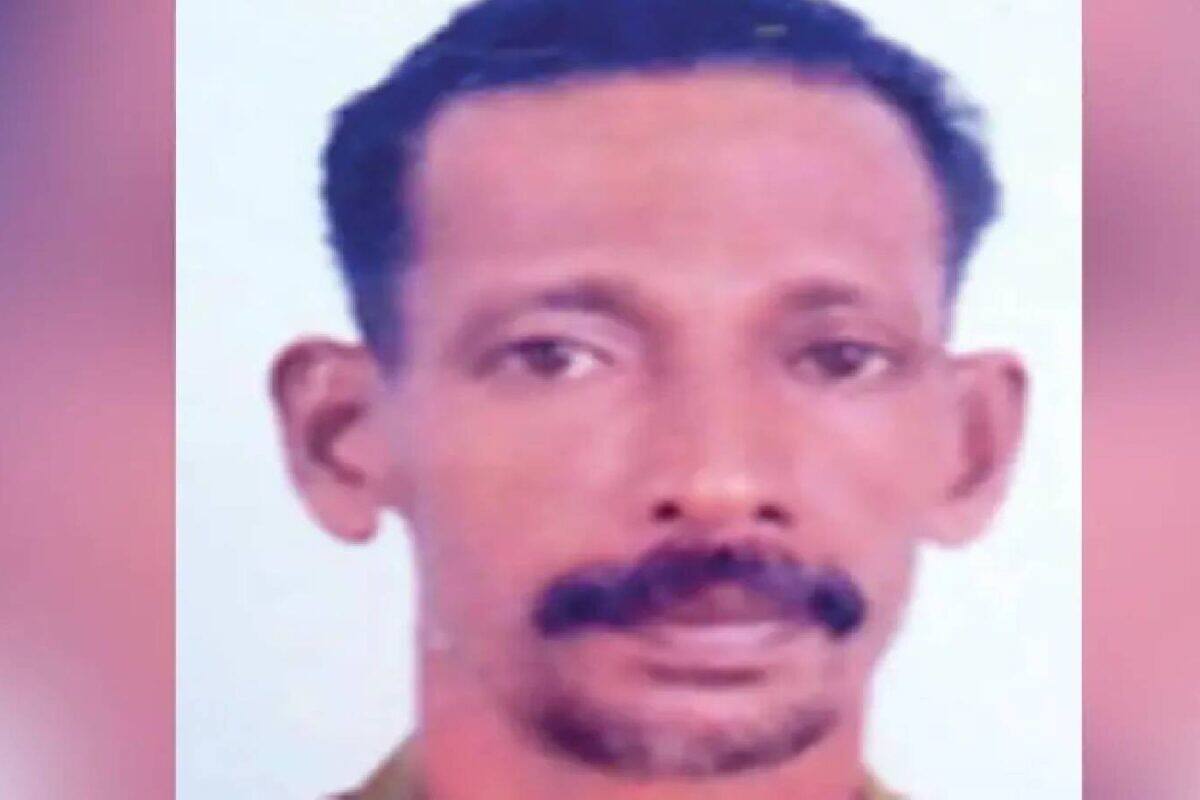 തിരുവനന്തപുരത്ത് ചക്കയിടുന്നതിനിടെ മതിലിൽ നിന്നു കുഴിയിലേക്ക് വീണ് 60 കാരൻ മരിച്ചു