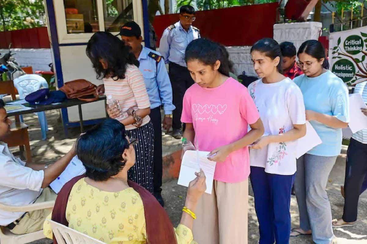 നീറ്റ് പരീക്ഷാ പേപ്പർ ചോർച്ച: വഴിത്തിരിവായത് ഹോസ്റ്റൽ ഉടമയുടെ ഇടപെടൽ