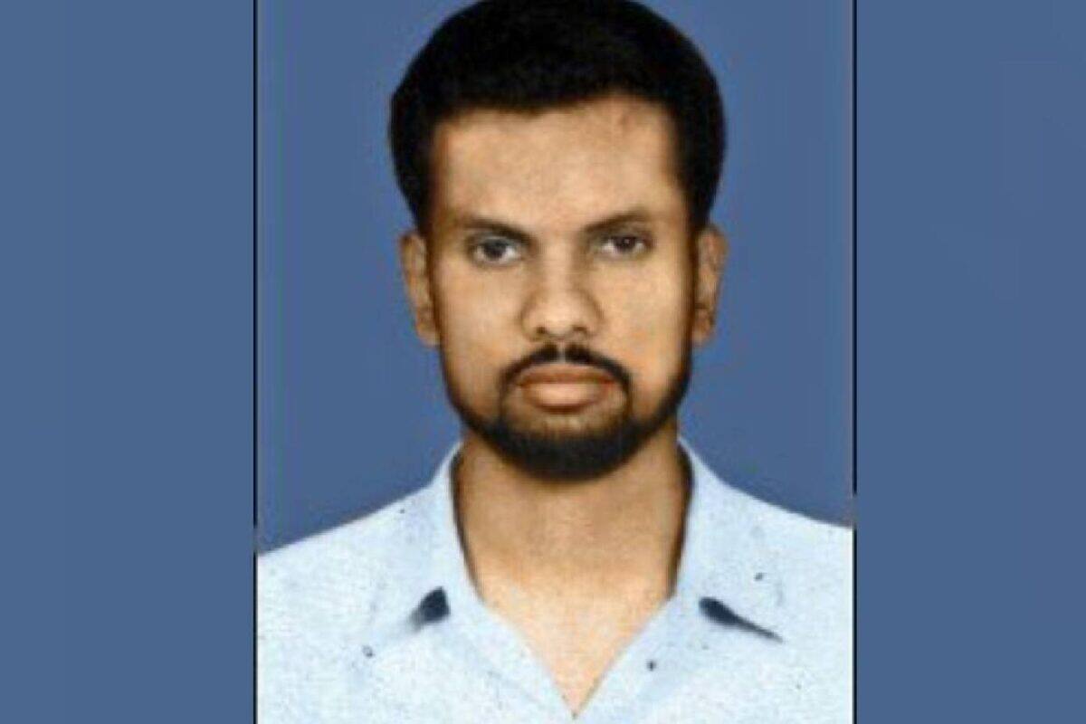തലശ്ശേരി ഫസൽ വധക്കേസിലെ തൊണ്ടിമുതൽ രക്തം പുരണ്ട തൂവാല കോടതിയിൽ നിന്ന് കാണാതായി