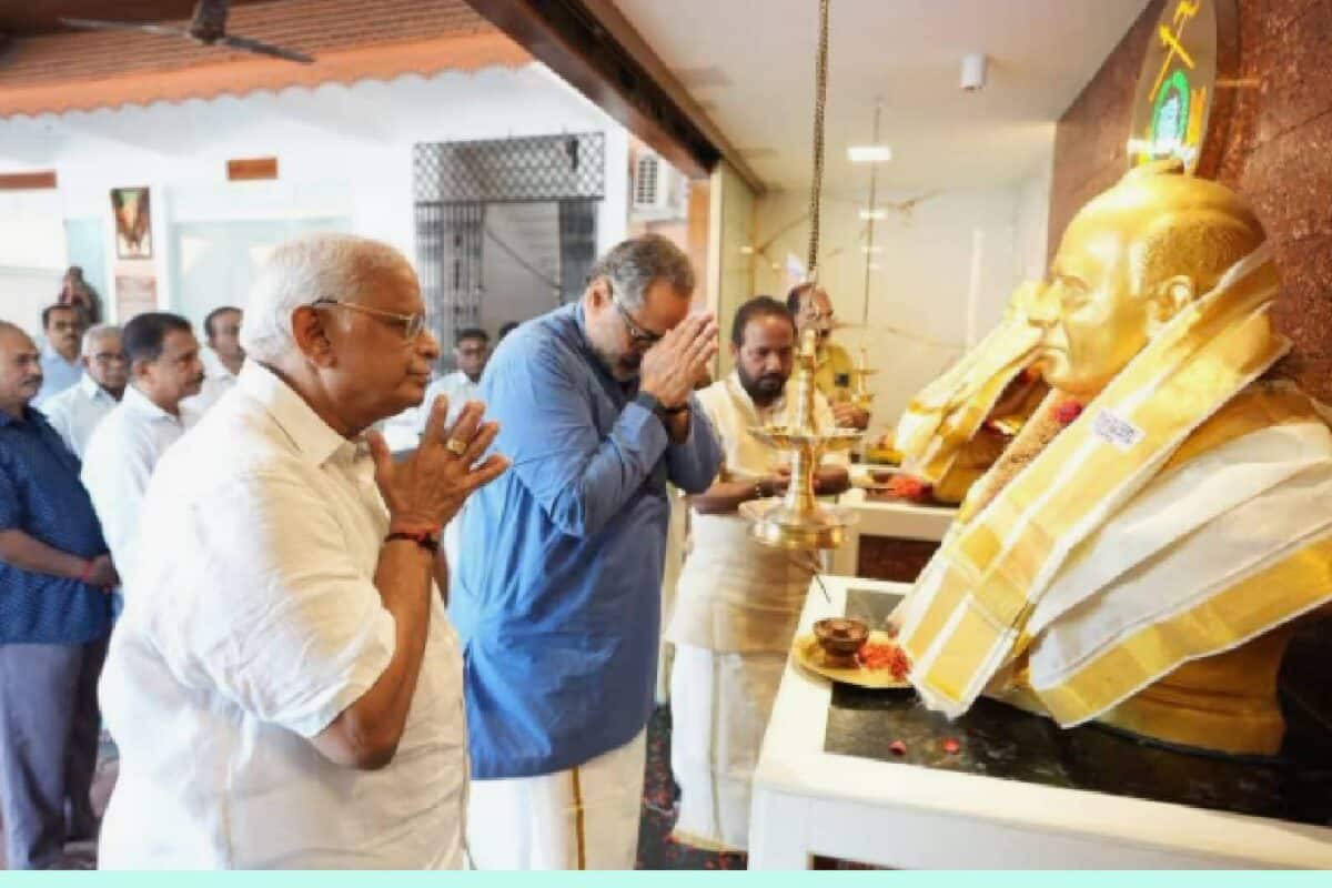 മൂന്ന് ബിജെപി എംഎൽഎമാർ കേരള നിയമസഭയിലേക്ക്; സത്യപ്രതിജ്ഞ രക്തസാക്ഷി മണ്ഡപത്തിലെ പുഷ്പാർച്ചനയ്ക്ക് ശേഷം