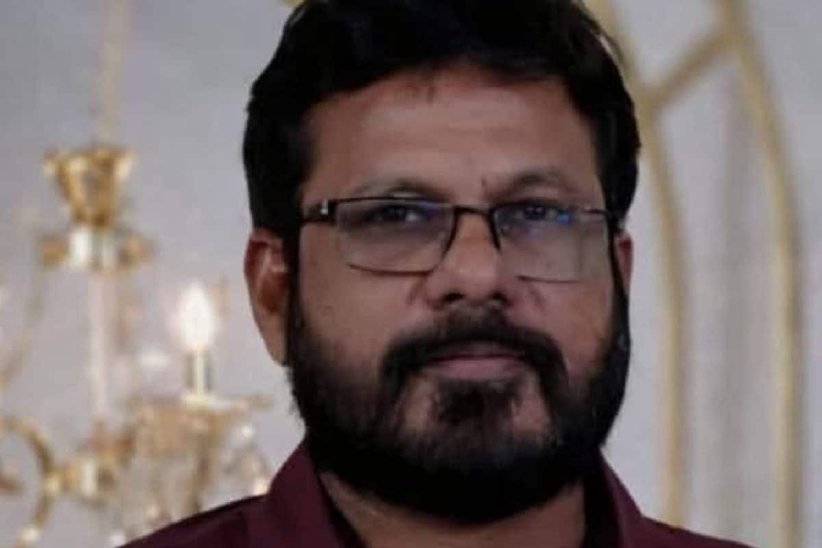 കാസർഗോഡ് കടന്നൽ കുത്തേറ്റ് അധ്യാപകൻ മരിച്ചു