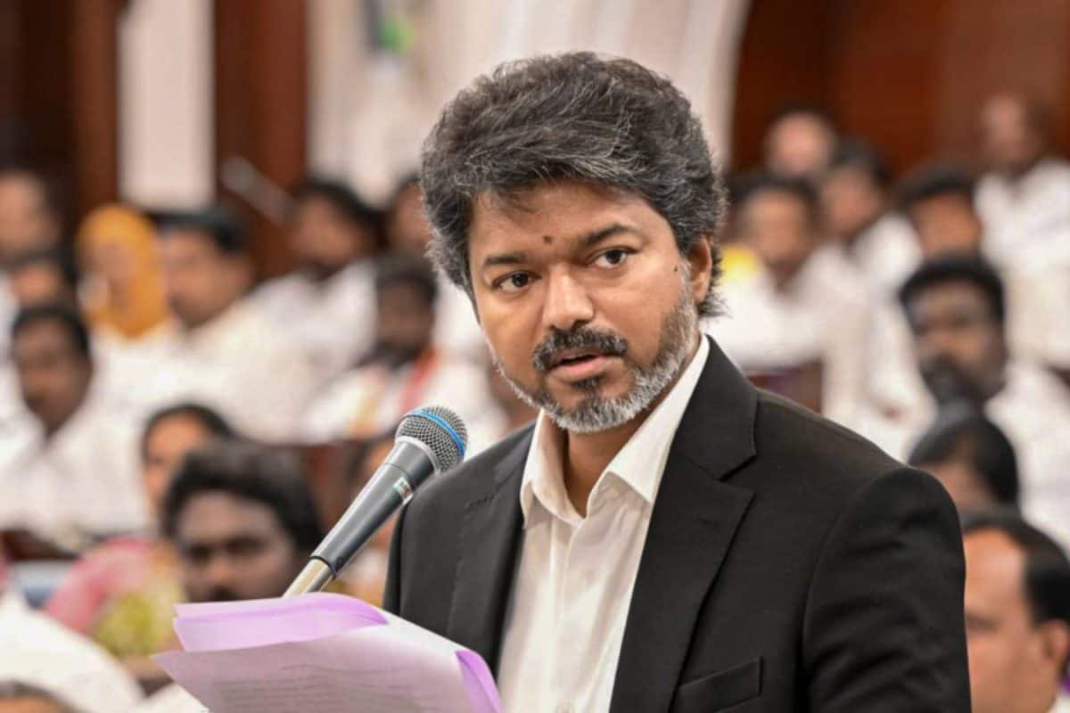 വിശ്വാസവോട്ട് വിജയ് യുടെ 'ഇന്റർവെൽ സീൻ' മാത്രം; ആക്ഷനും ട്വിസ്റ്റും നിറഞ്ഞ രണ്ടാം പകുതിക്ക് ഇവിടെ തുടക്കം