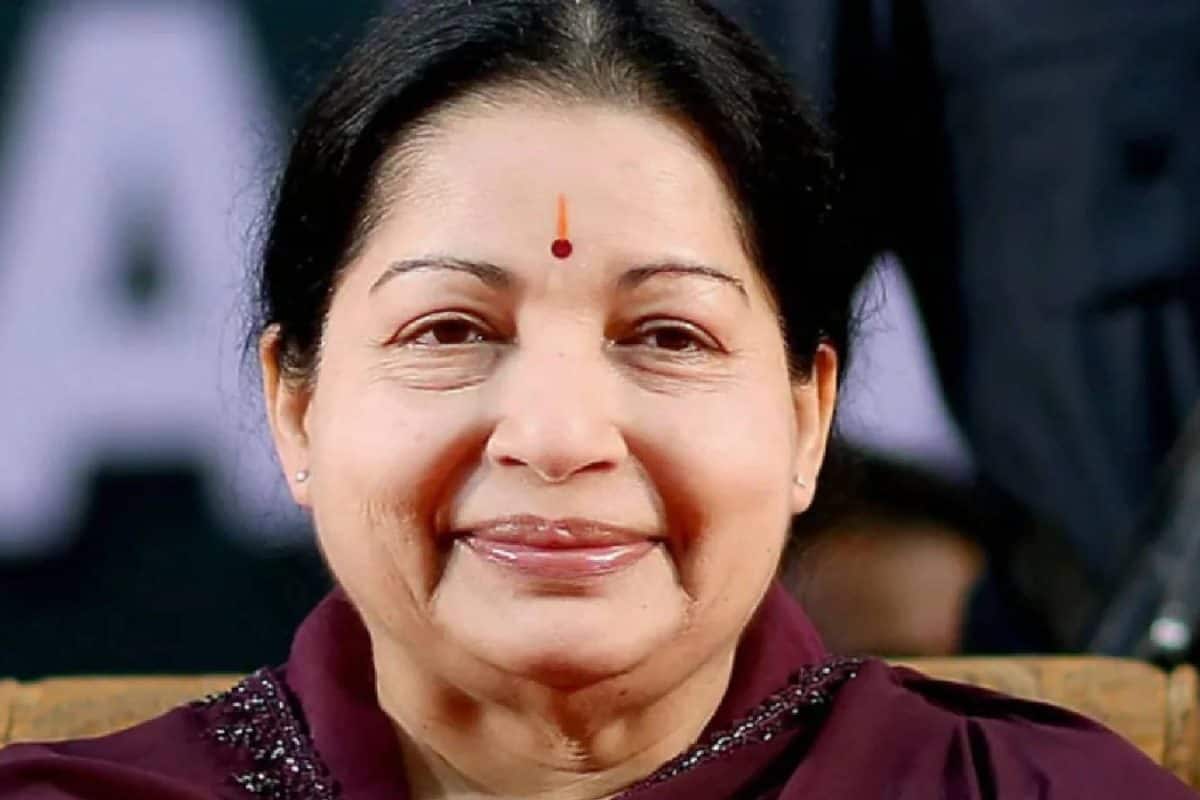 പ്രവചനങ്ങൾ പിഴച്ചപ്പോൾ: വിജയ് യുടെ വിജയം പ്രവചിച്ച ജ്യോതിഷി രാധൻ പണ്ഡിറ്റ് മുമ്പ് ജയലളിതയുടെയും ആത്മീയ ഉപദേശകൻ