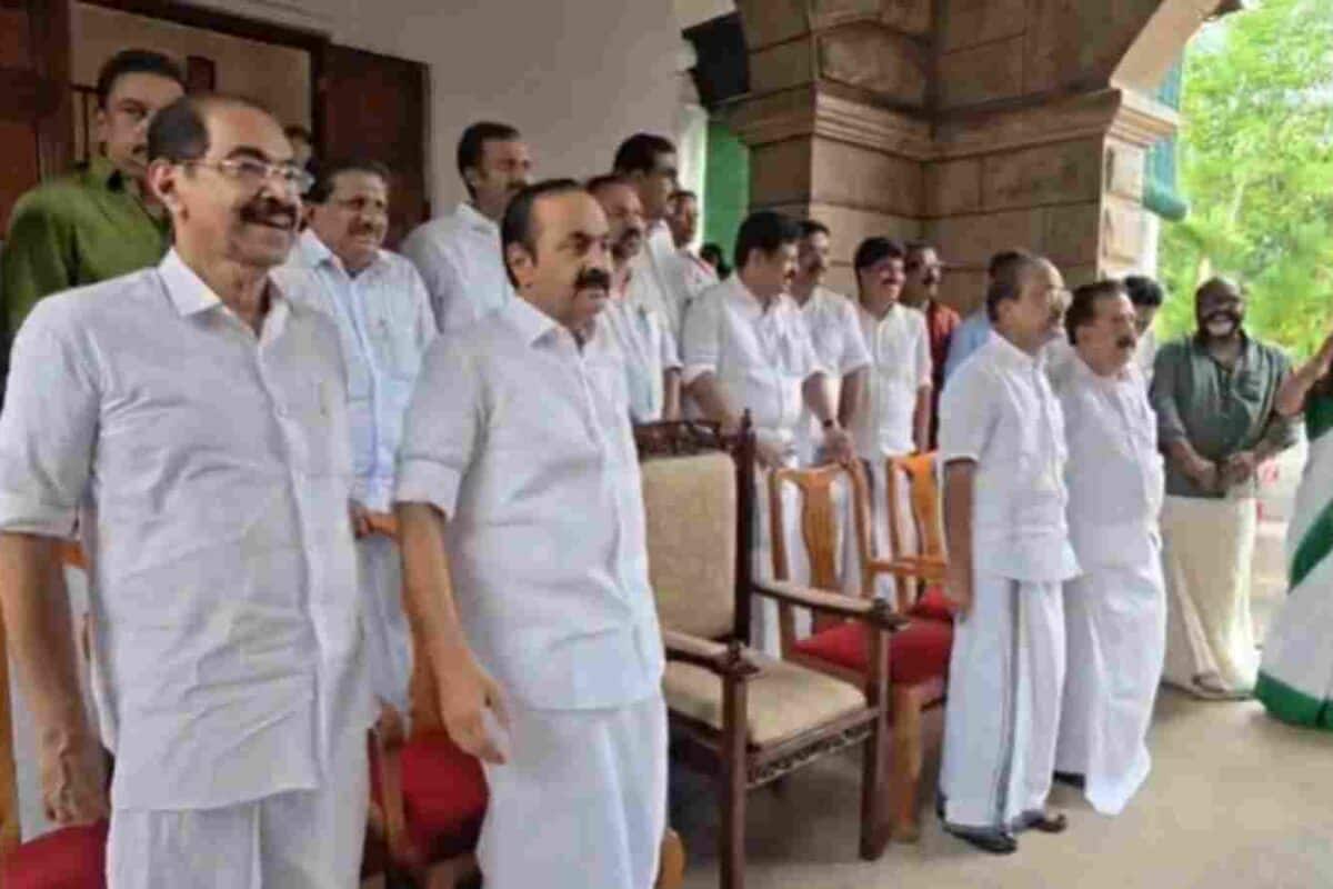 പി എസ് സി റാങ്ക് ലിസ്റ്റുകളുടെ കാലാവധി നീട്ടി; 'വിഷന് 2031' ആദ്യഘട്ടം ജൂണ് ഒന്ന് മുതല് 100 ദിവസത്തെ കർമപരിപാടി