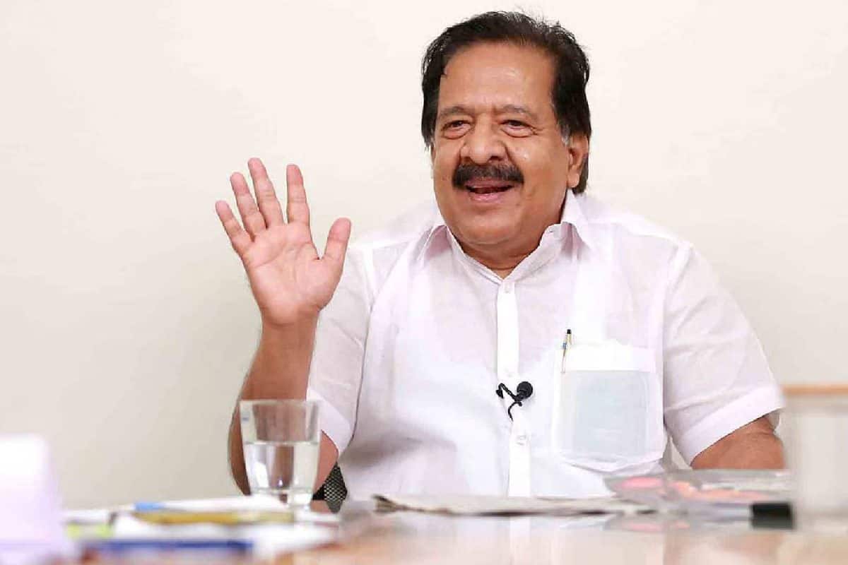 രമേശ് ചെന്നിത്തല മന്ത്രിസഭയിലുണ്ടാകുമെന്ന് ഹൈക്കമാണ്ട് പ്രതീക്ഷ; 12 കോൺഗ്രസ് മന്ത്രിമാർക്ക് സാധ്യത