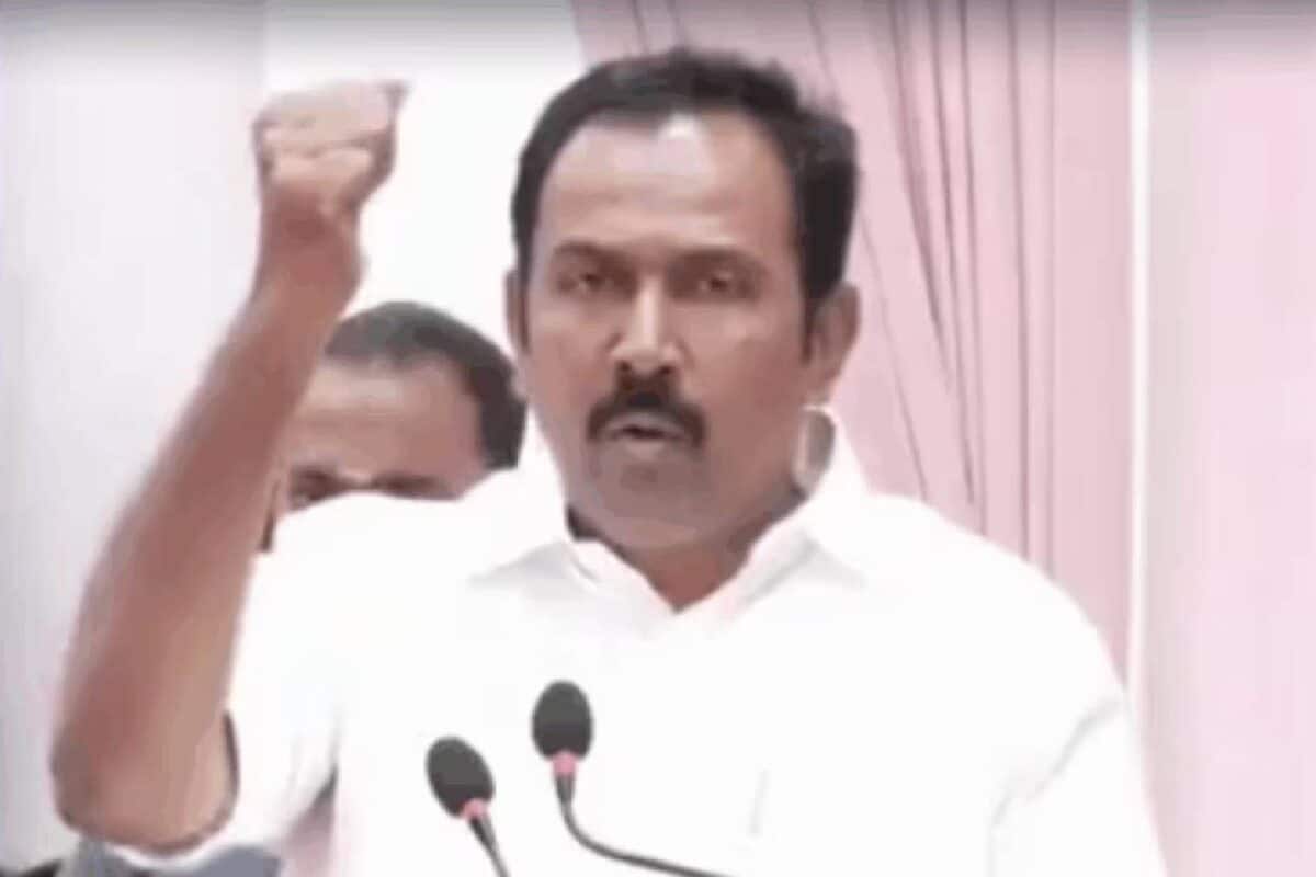 സത്യപ്രതിജ്ഞയ്ക്കിടെ രാഹുൽ-രാജീവ് മുദ്രാവാക്യം; തമിഴ്നാട്ടിൽ കോൺഗ്രസ് എം.എൽ.എയ്ക്ക് ഗവർണറുടെ ശാസന