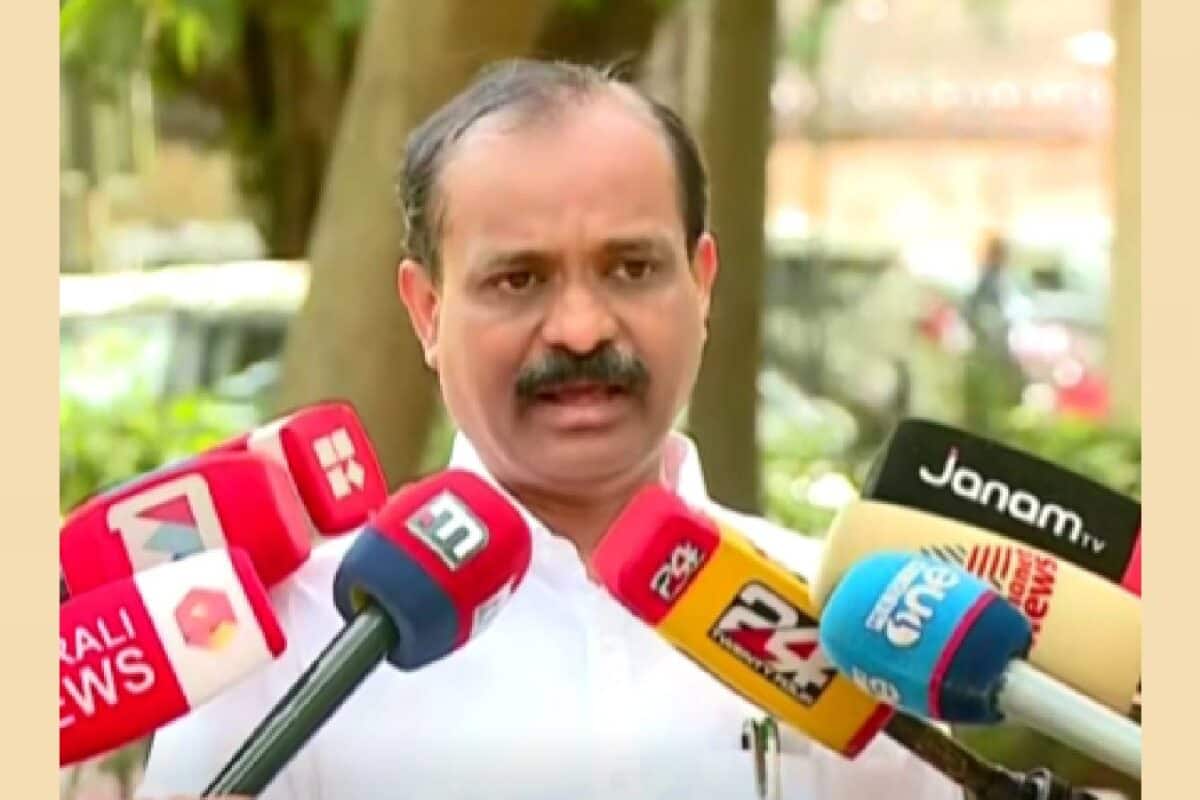 'സുഗതൻ കാപ്പ കേസ് പ്രതിയാണെന്നതിന് എന്ത് രേഖ?' പിന്തുണയുമായി മേയർ വി.വി. രാജേഷ്