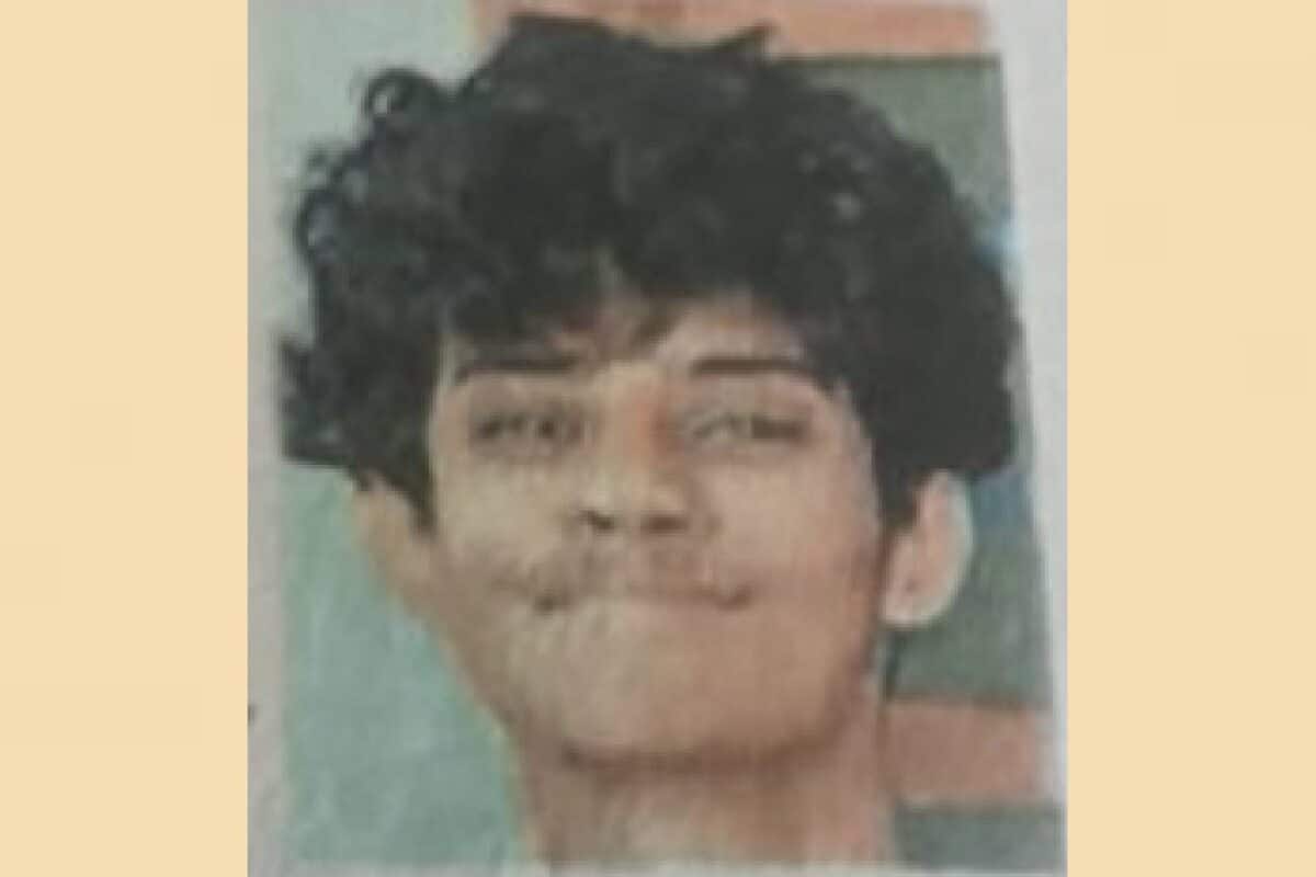 കൊല്ലത്ത് റീല്സ് ചിത്രീകരിക്കുന്നതിനിടെ ബൈക്കുകള് കൂട്ടിയിടിച്ച് നഴ്സിംഗ് വിദ്യാർത്ഥി മരിച്ചു; 3 പേർക്ക് പരിക്ക്