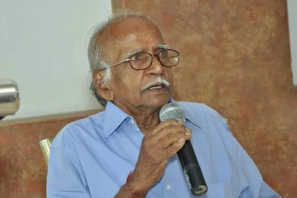 കവി പത്മശ്രീ പി. നാരായണക്കുറുപ്പ് അന്തരിച്ചു