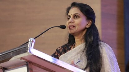 ആർ. ശ്രീലേഖ ആർ. ശ്രീലേഖ