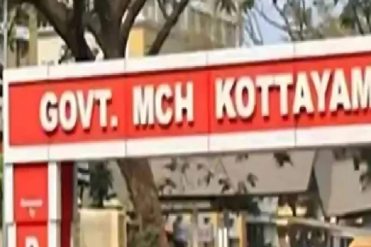 52കാരിക്ക് എബോളയെന്ന് സംശയം; കോട്ടയം മെഡിക്കൽ കോളേജിൽ ചികിത്സയിൽ