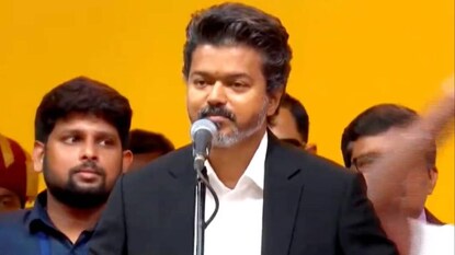 മുഖ്യമന്ത്രി ജോസഫ് വിജയ്
