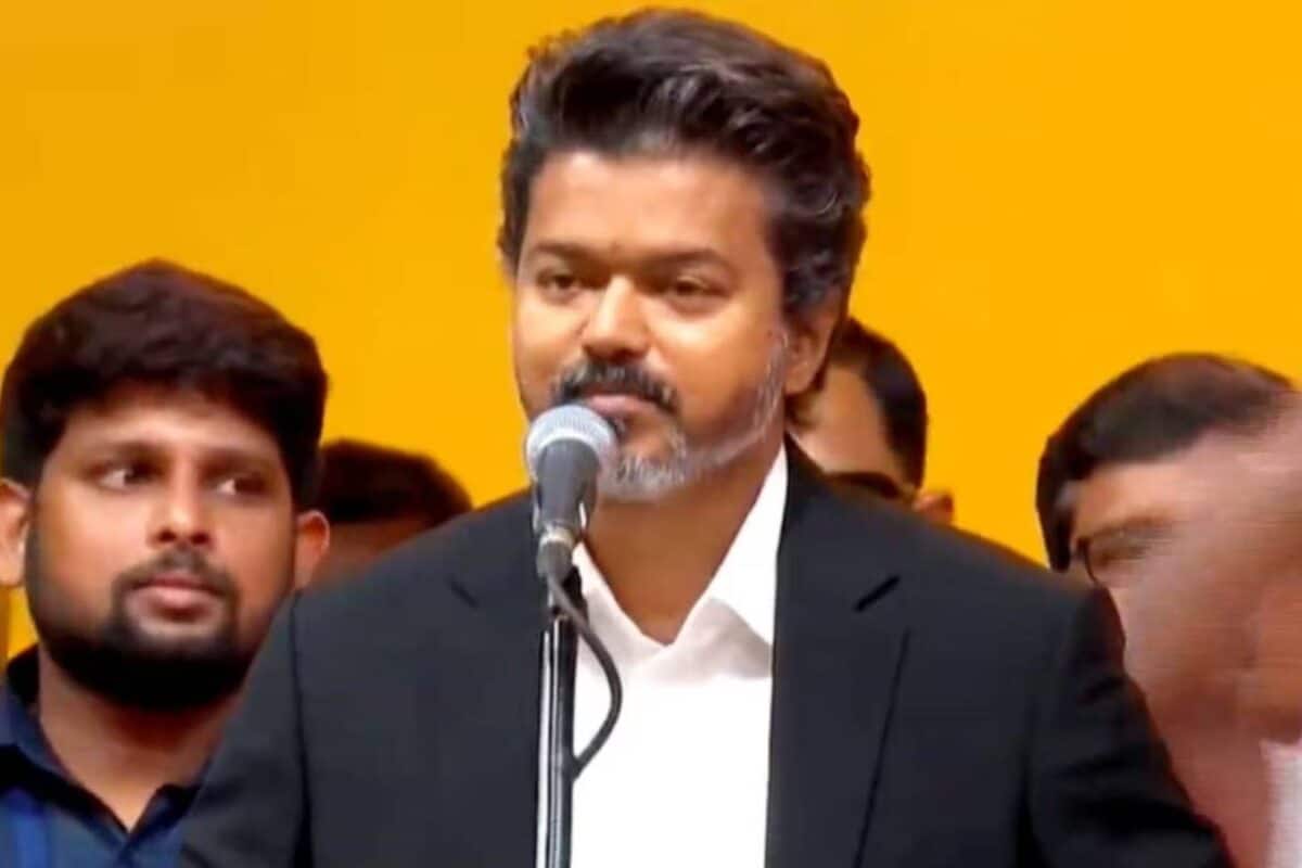 പുതിയ തമിഴ് സിനിമകൾക്ക് ദിവസേന 5 ഷോകൾക്ക് അനുമതി; സിനിമാ നിയമങ്ങളിൽ വിജയ് സർക്കാര് ഭേദഗതി വരുത്തി