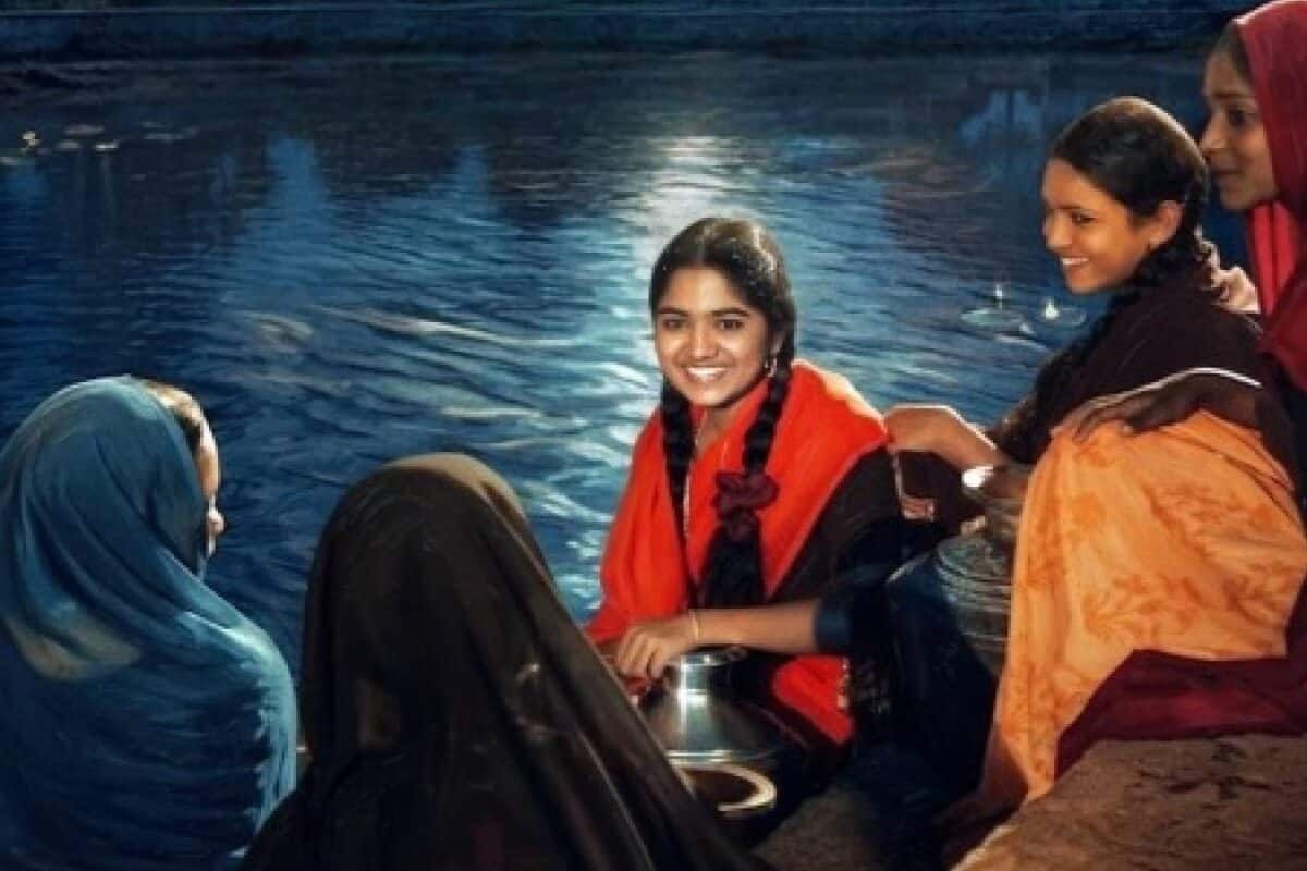 ധനുഷിന്റെ പിതാവ് കസ്തൂരി രാജ ക്യാമറയ്ക്ക് മുന്നിൽ; 'ഹബീബി' തിയേറ്ററിൽ