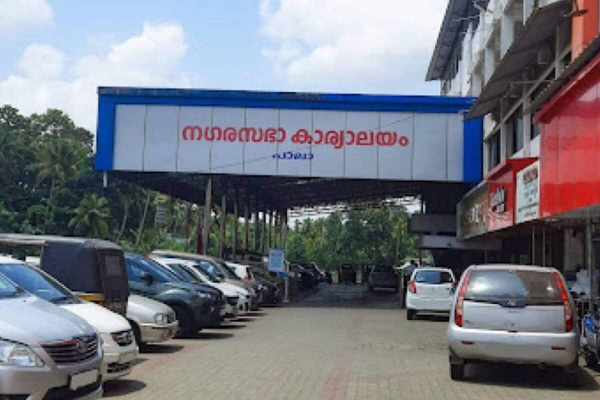 പാലാ നഗരസഭയിലെ പ്രതിസന്ധി; കേരള കോൺഗ്രസ് എം- കോൺഗ്രസ് സഖ്യത്തിന് തുടക്കം കുറിക്കുമോ?