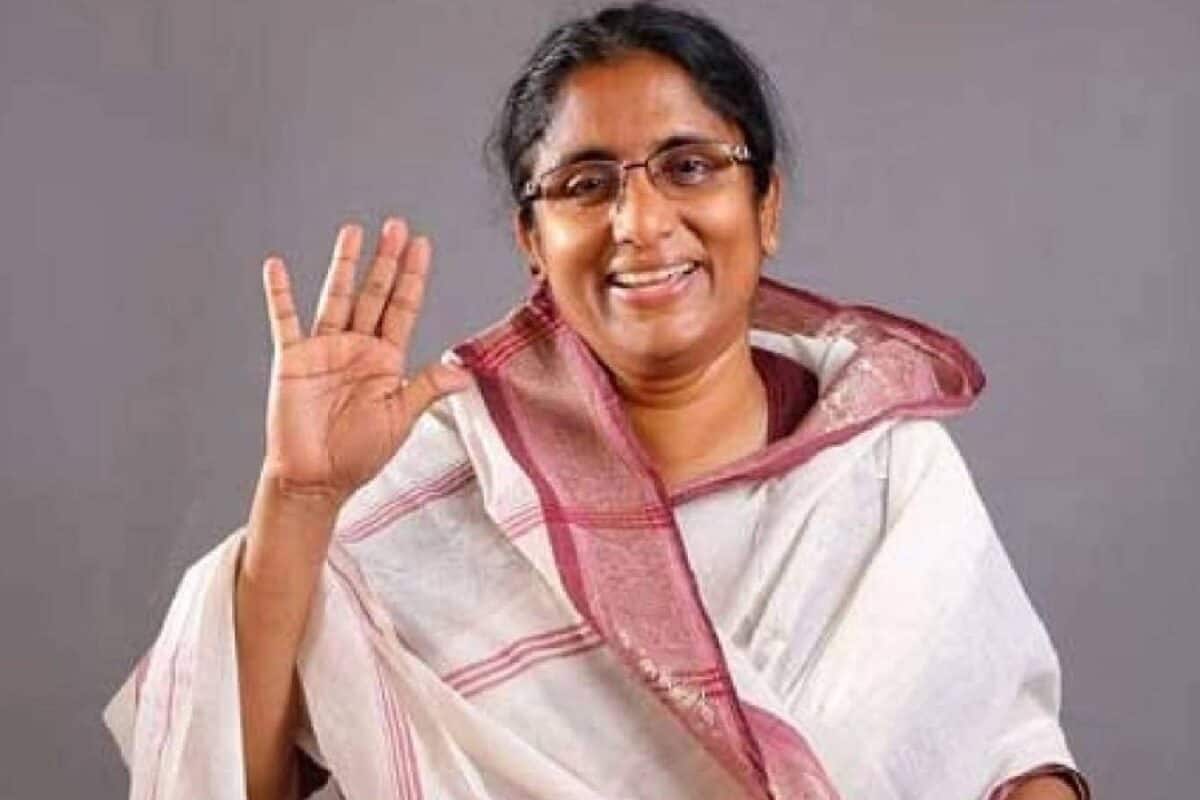 35 വർഷത്തിന് ശേഷം ചരിത്ര നേട്ടം; ഷാനിമോൾ ഉസ്മാൻ കേരള നിയമസഭാ ഡെപ്യൂട്ടി സ്പീക്കർ