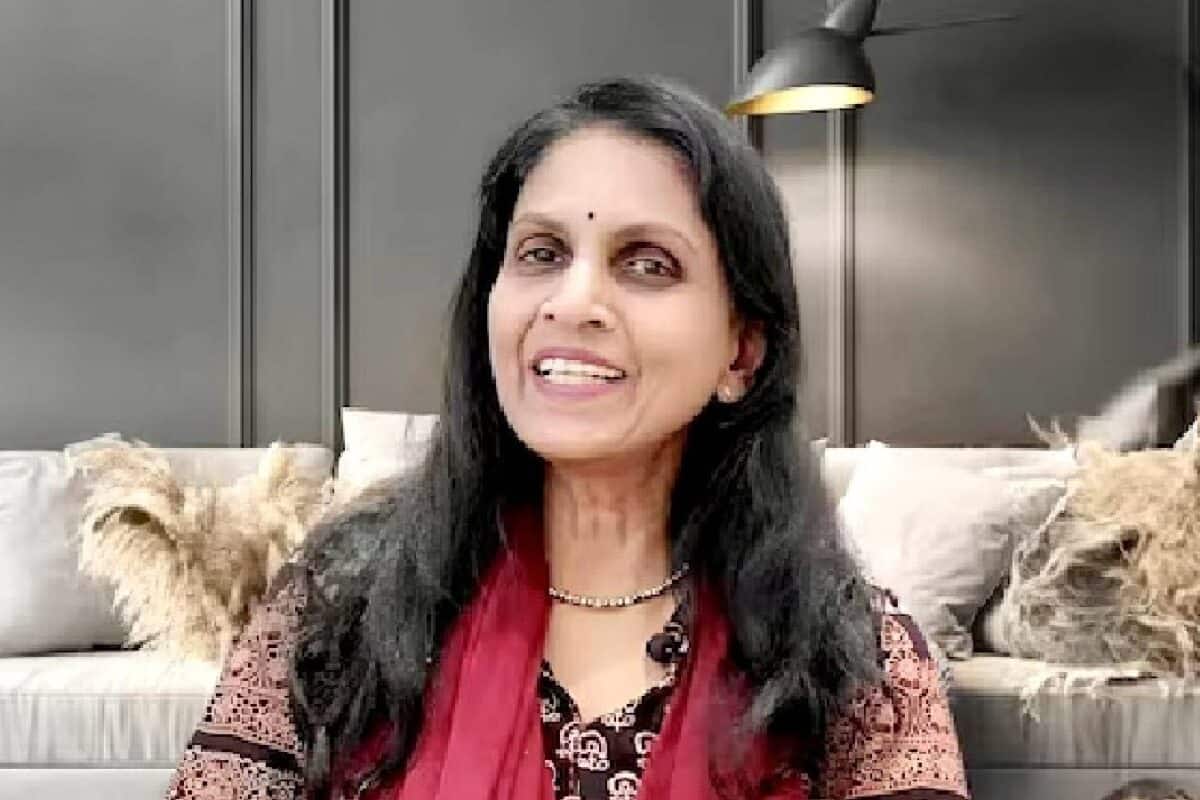'ഭരണം മാറി; പക്ഷെ പോലീസും ജില്ലാ അധികാരികളും CPM പറയുന്നതൊക്കെ അനുസരിക്കുന്ന അടിമകളാണ്:' ആർ. ശ്രീലേഖ