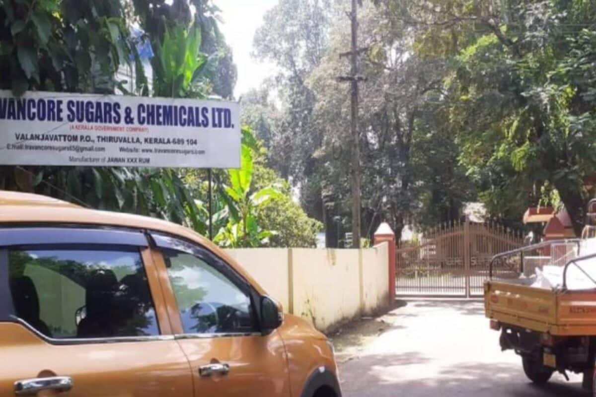 ജവാൻ റമ്മിനുള്ള സ്പിരിറ്റ് മറിച്ചുവിറ്റു; ഡിസ്റ്റിലറിയിൽ ആവിയായത് ലക്ഷക്കണക്കിന് ലിറ്റർ; സർക്കാരിന് കോടികളുടെ നഷ്ടമെന്ന് സിഎജി റിപ്പോർട്ട്