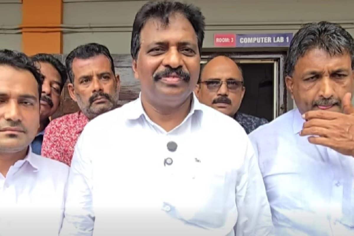 'പവർകട്ടിന് കാരണം കഴിഞ്ഞ ഇടതുപക്ഷ സർക്കാരും അവരുടെ നയങ്ങളും'; കൊടിക്കുന്നിൽ സുരേഷ്