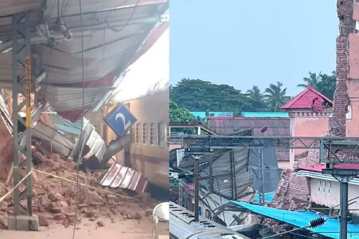 കോഴിക്കോട് റെയിൽവേ സ്റ്റേഷനിൽ ക്ലോക്ക് ടവർ തകർന്നുവീണു;ഗതാഗതം തടസ്സപ്പെട്ടു