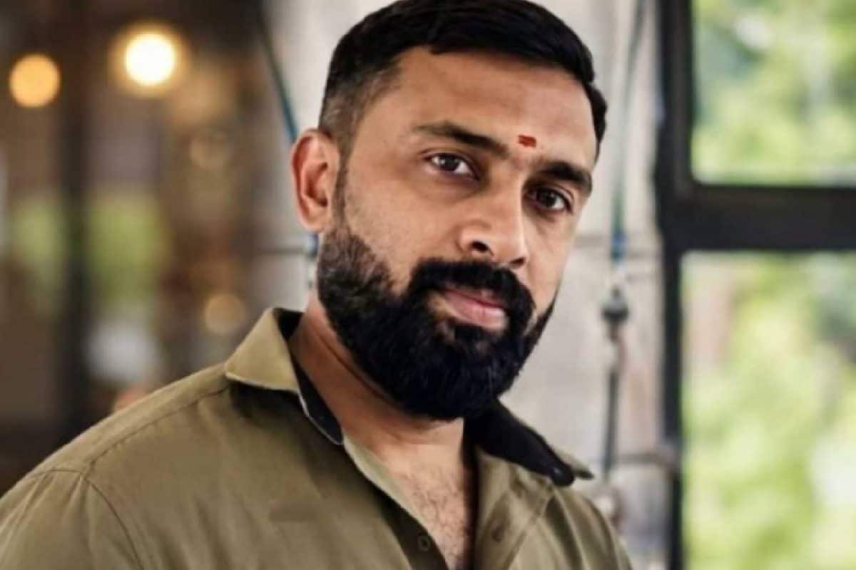 മകനെ പിരിഞ്ഞതിന്റെ വേദന താങ്ങാനാകാതെ രഞ്ജിഷ് ജീവനൊടുക്കി; കണ്ണീരണിഞ്ഞ് ഉറ്റവർ