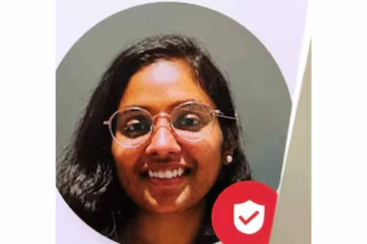 എൻജിനീയറായ യുവതി പാതിരാത്രി ക്ഷേത്രത്തിലെത്തി നഗ്നയായി വിഗ്രഹം എടുത്ത് കുളത്തിൽ ചാടി ജീവനൊടുക്കി