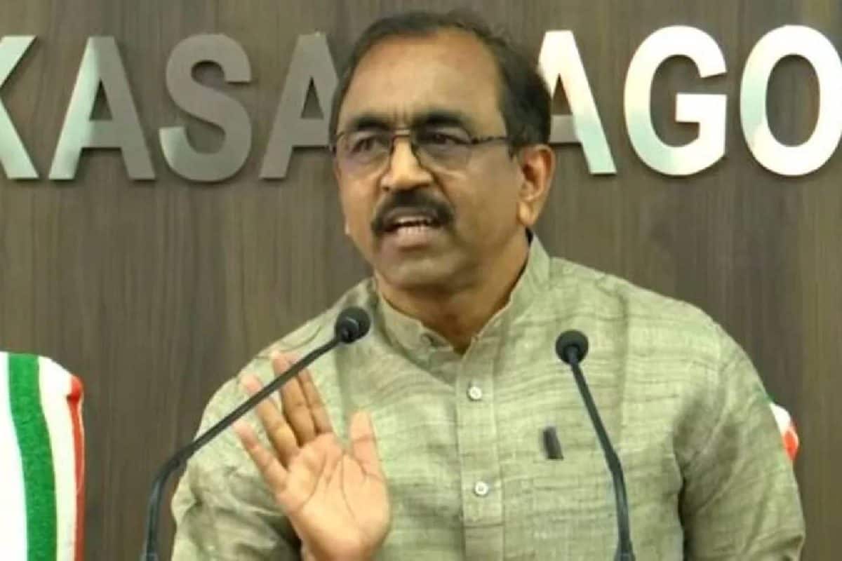 കാസർഗോഡ് ഇവിഎം ഹാക്കിംഗ് തടയാൻ പണം വാങ്ങിയെന്ന ആരോപണം നിഷേധിച്ച് കോൺഗ്രസ് നേതാവ്