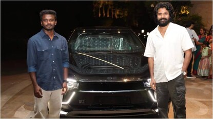 ശിവകുമാർ മുരുകേശന് മഹിന്ദ്ര BE 6 കാർ സമ്മാനിച്ച് ശിവകാർത്തികേയൻ