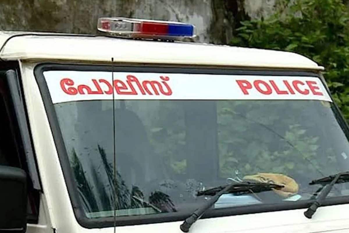 പക്ഷാഘാതം ബാധിച്ച സഹോദരിയെ കണ്ട യുവാവ് വീട്ടിലെത്തി ജീവനൊടുക്കി;പിന്നാലെ യുവതിയും മരിച്ചു