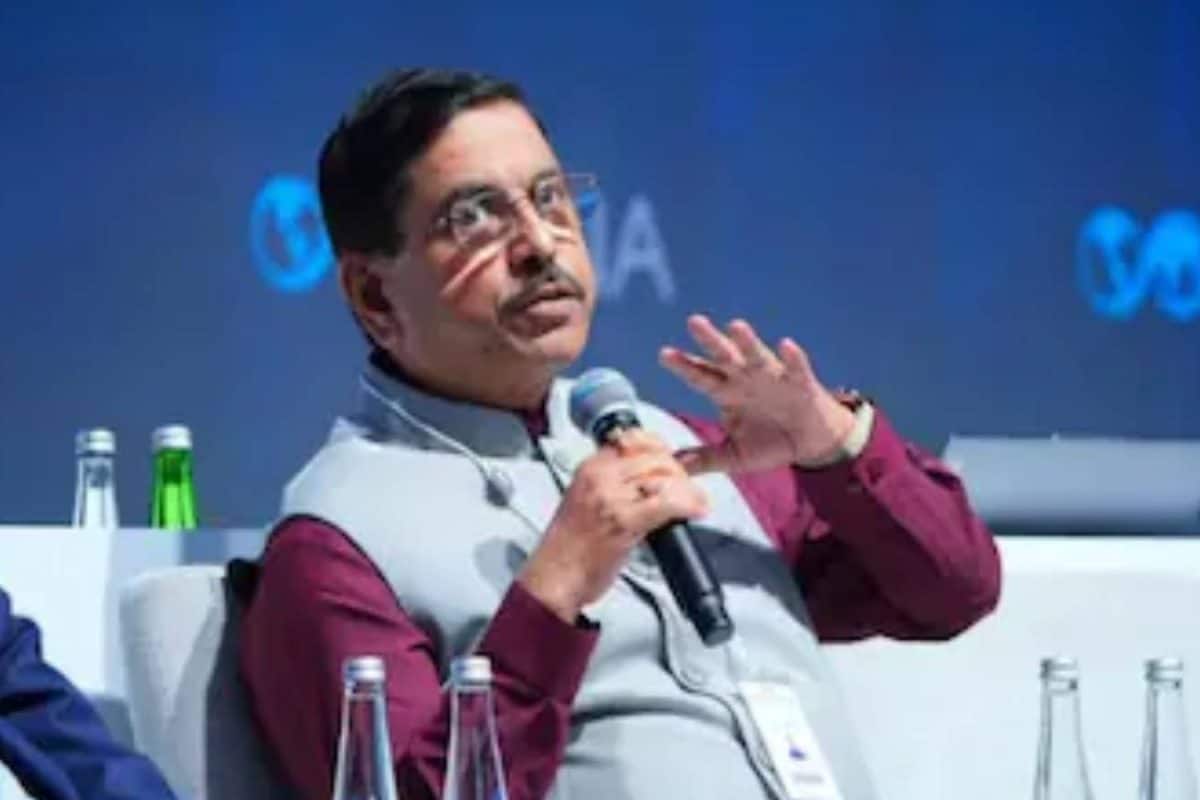 'കഴിവിന്റെ പരമാവധി ഉപയോഗിച്ച് ഉത്തരവാദിത്തം നിറവേറ്റും': പ്രൾഹാദ് ജോഷിയുടെ ആദ്യ പ്രതികരണം