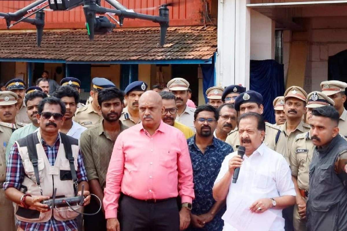 ദക്ഷിണേന്ത്യയിലാദ്യം: വിയ്യൂർ സെൻട്രൽ ജയിലിൽ ഇനി തടവുകാർ കൂട്ടം കൂടിയാൽ പിടിവീഴും എഐ ഡ്രോൺ സുരക്ഷ