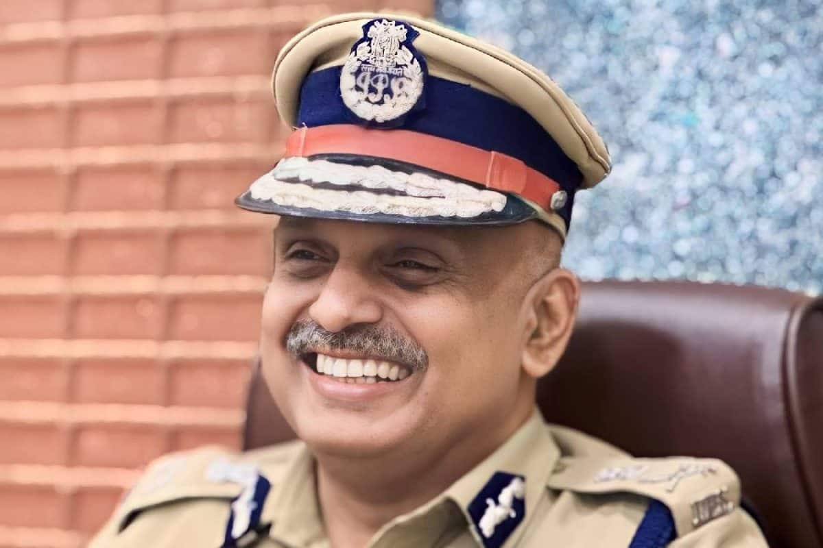 കേരള പോലീസ് തലപ്പത്ത് അഴിച്ചുപണി; എസ്. ശ്രീജിത്ത് ഡിജിപി പദവിയിലേക്ക്