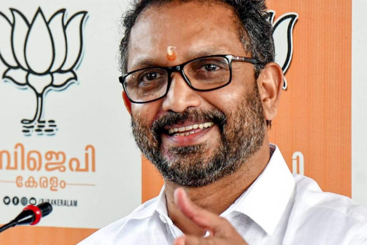 'ഗുരുപ്രസാദ് മാസ്റ്ററെ ഈ സർക്കാരിന് ഒരു ചുക്കും ചെയ്യാനാവില്ല' സവർക്കർ ക്വിസ് വിവാദത്തിൽ കെ സുരേന്ദ്രൻ