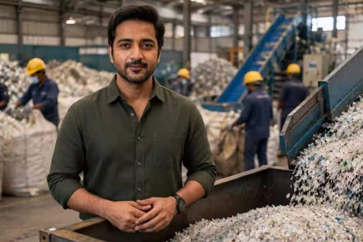 'മാലിന്യത്തിൽ നിന്ന് മാണിക്യം'; കിലോയ്ക്ക് 13 രൂപയ്ക്ക് പ്ലാസ്റ്റിക് മാലിന്യം വാങ്ങി മാസം 40 ലക്ഷം രൂപ വിറ്റുവരവ് നേടുന്ന സംരംഭകൻ