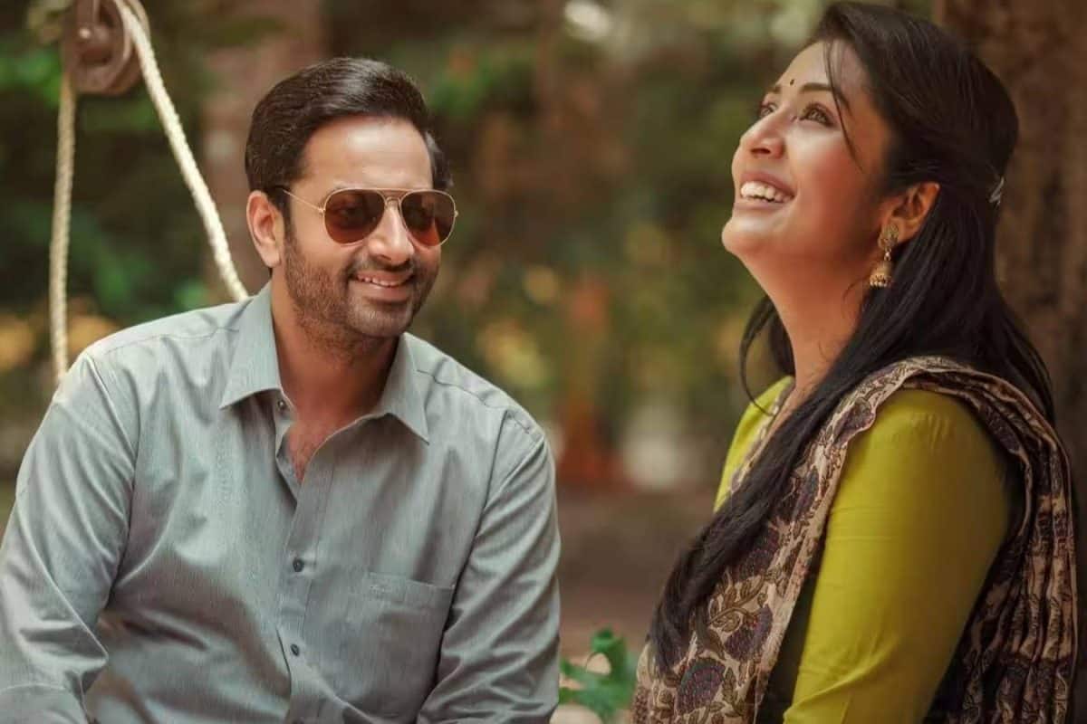 ഹഗ്ഗ് ചെയ്യുന്ന സമയത്ത് കോൺഷ്യസാവും, ഭാര്യയല്ല എന്ന തോന്നൽ എനിക്കുണ്ട്': നവ്യയോടൊപ്പം അഭിനയിച്ചതിനെ കുറിച്ച് സൈജു കുറുപ്പ്