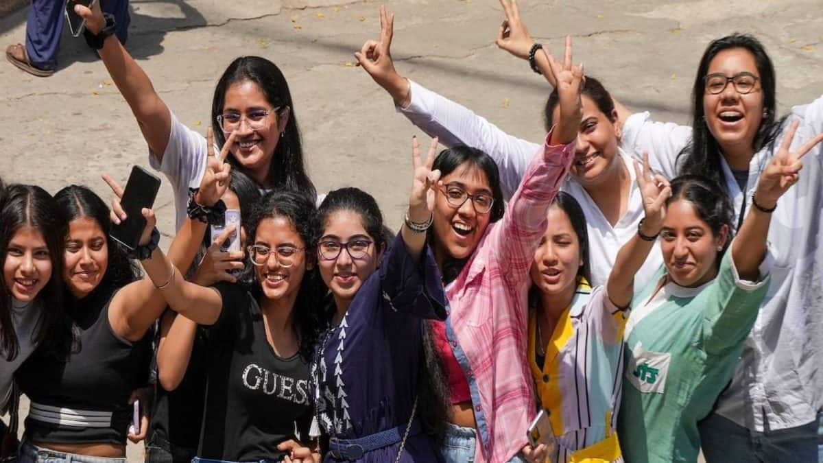 പ്ലസ് ടുവില്ലാതെ ഐടിഐ, പോളിടെക്നിക് വിദ്യാർത്ഥികൾക്ക് ബിരുദ പ്രവേശനം